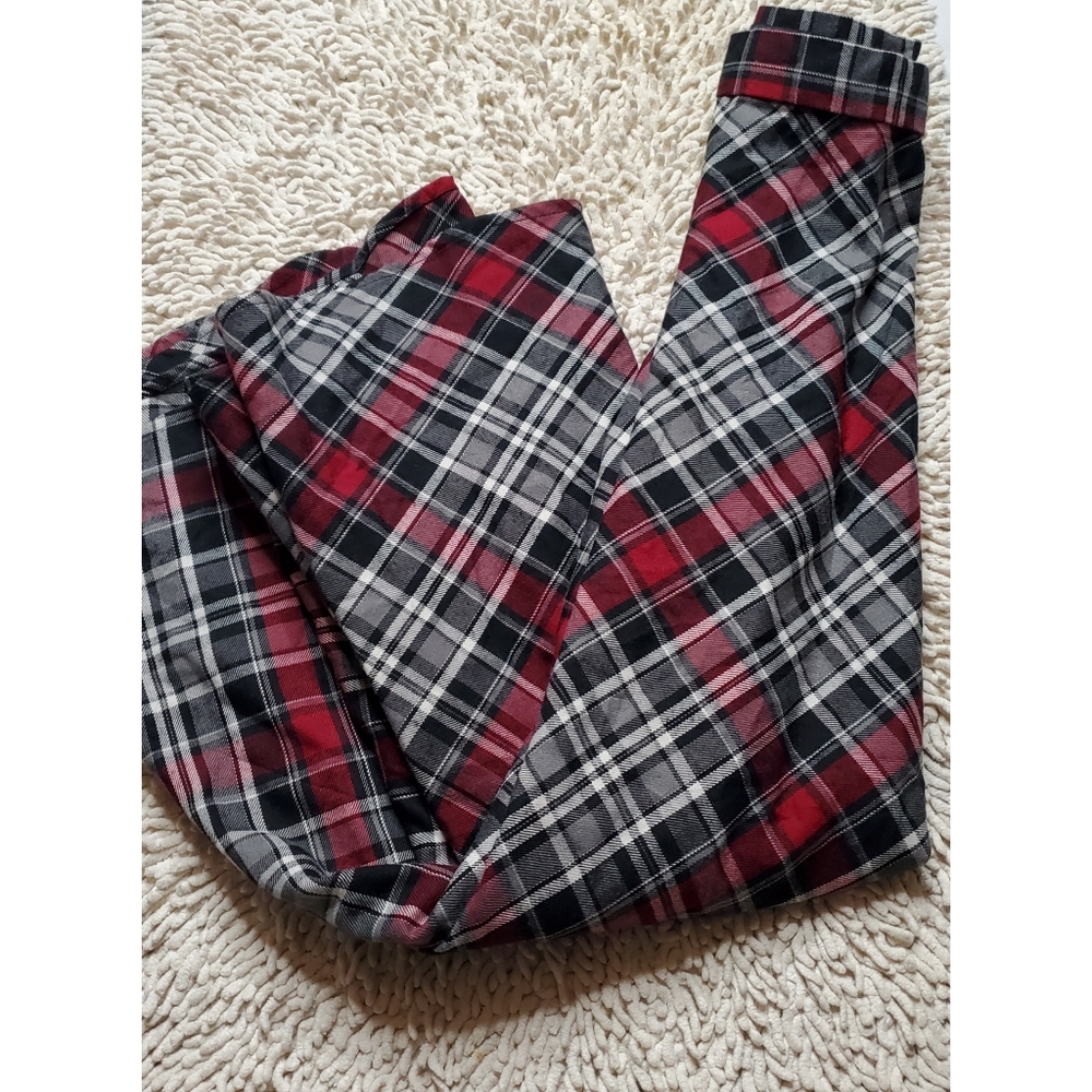Forever 21 checkered skirt